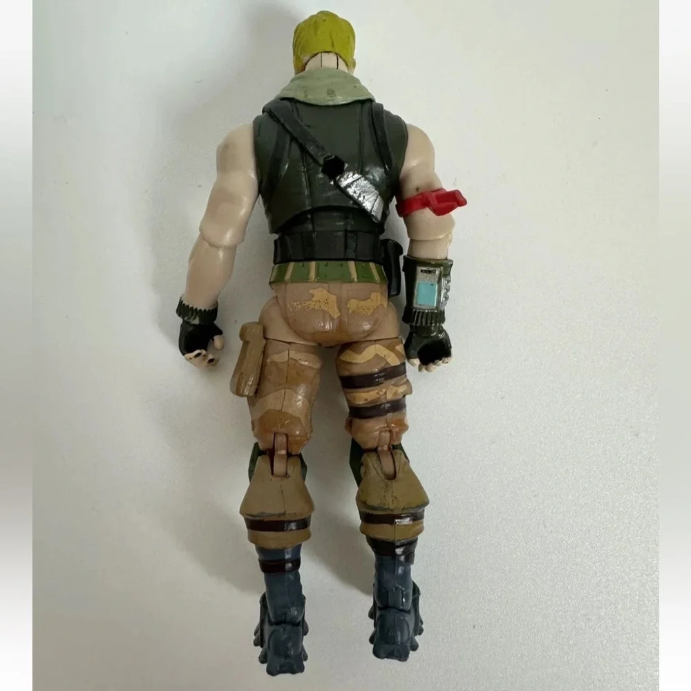 Fornite‎ 4 Inch Action Figures Lot of 3 - Jonesy Cuddle Team Vendetta Epic Games